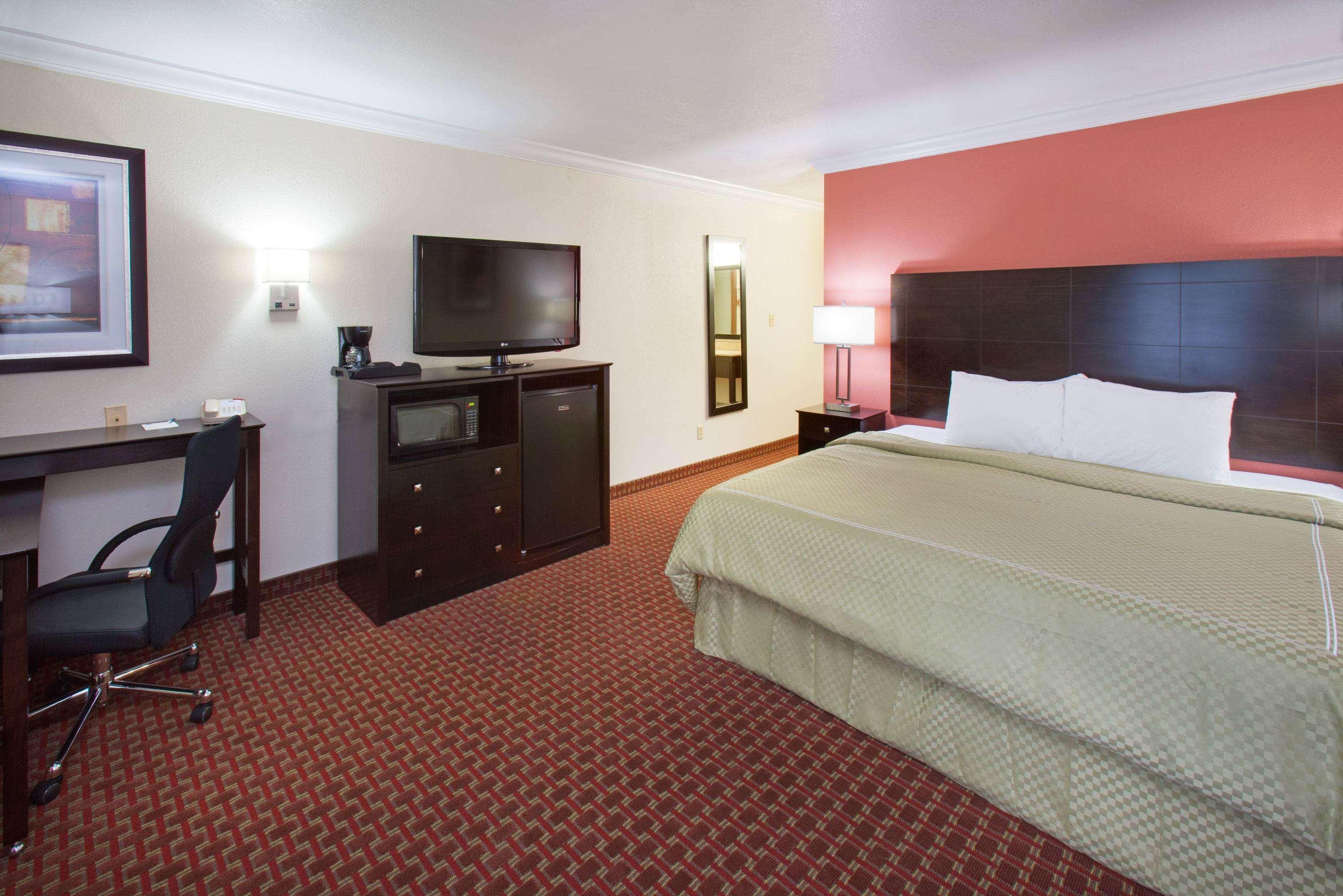 Americinn By Wyndham Johnston Des Moines Urbandale Екстериор снимка