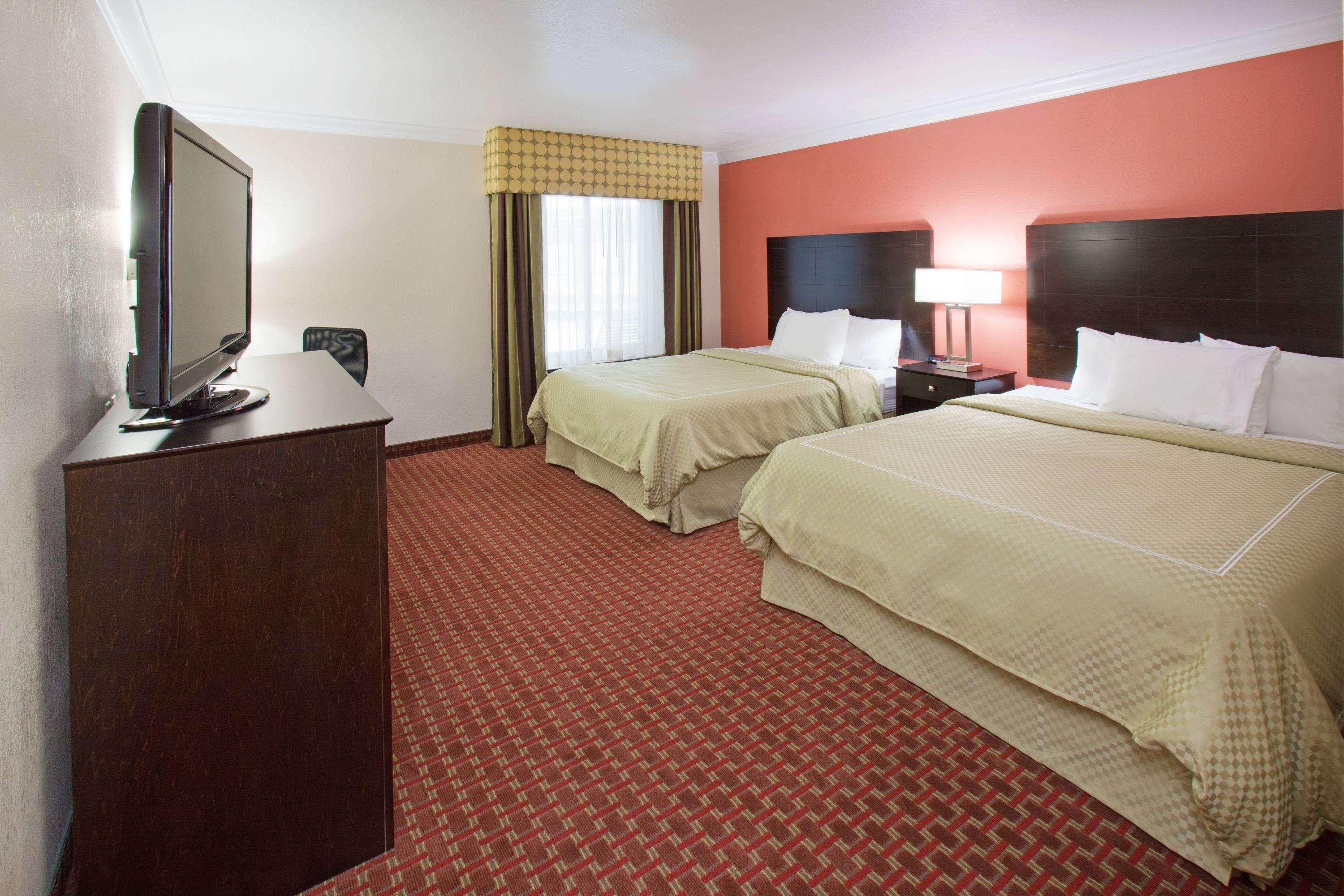 Americinn By Wyndham Johnston Des Moines Urbandale Екстериор снимка